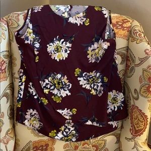NWOT Loft Floral swing top